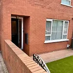 3 Bedroom House Near City Centre