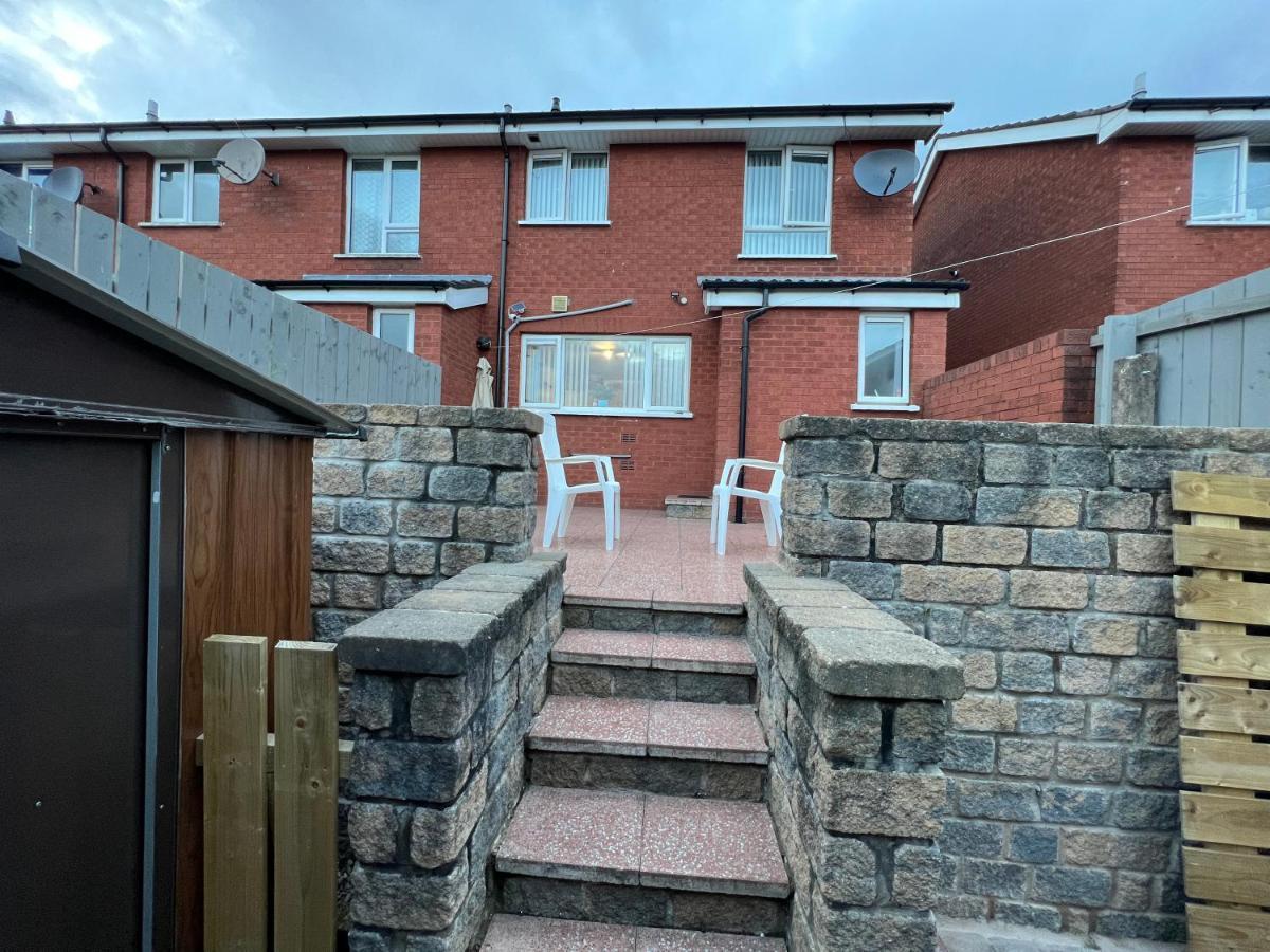 Holiday home 3 Bedroom House Near Centre *